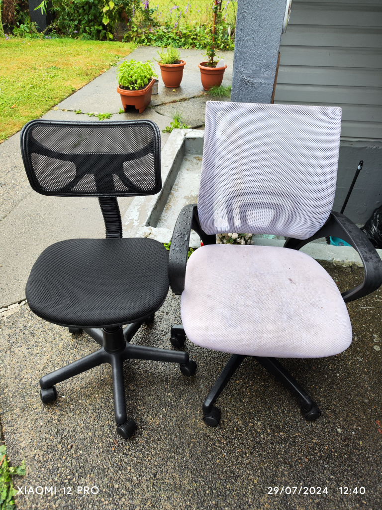 Office Chairs - 2 Pack