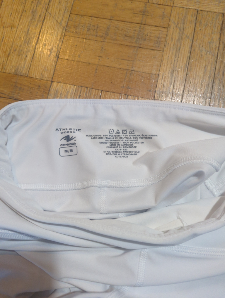 TWO pair of NEW tights image indicator(3)