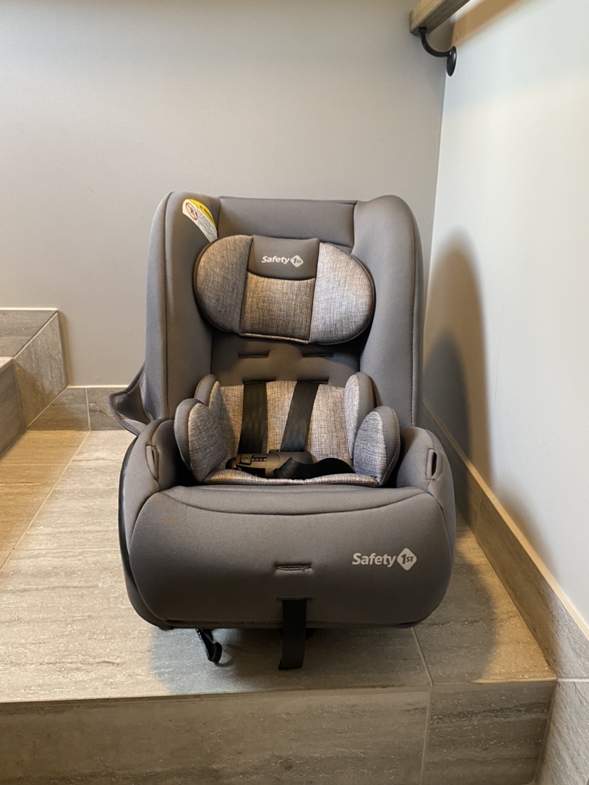Safety 1st Jive 2-in-1 Convertible Car Seat