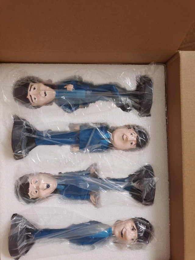 Set of 4 Beatles 12 box new  rere  I offer 20.00 - photo 4