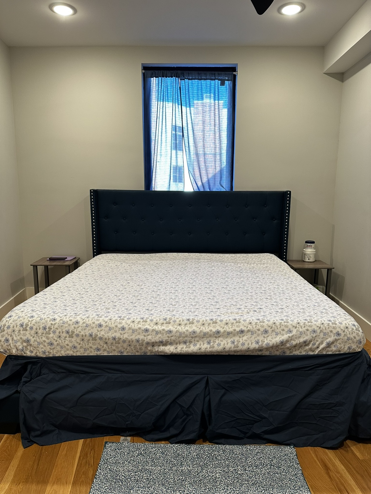 Wayfair king size bed (Aadvik tufted) with mattress - photo 2