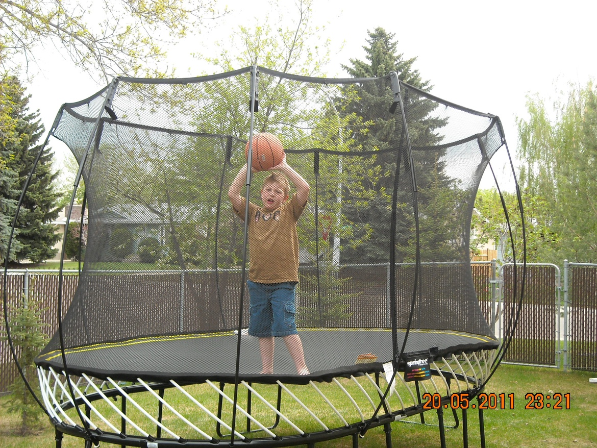 Trampoline