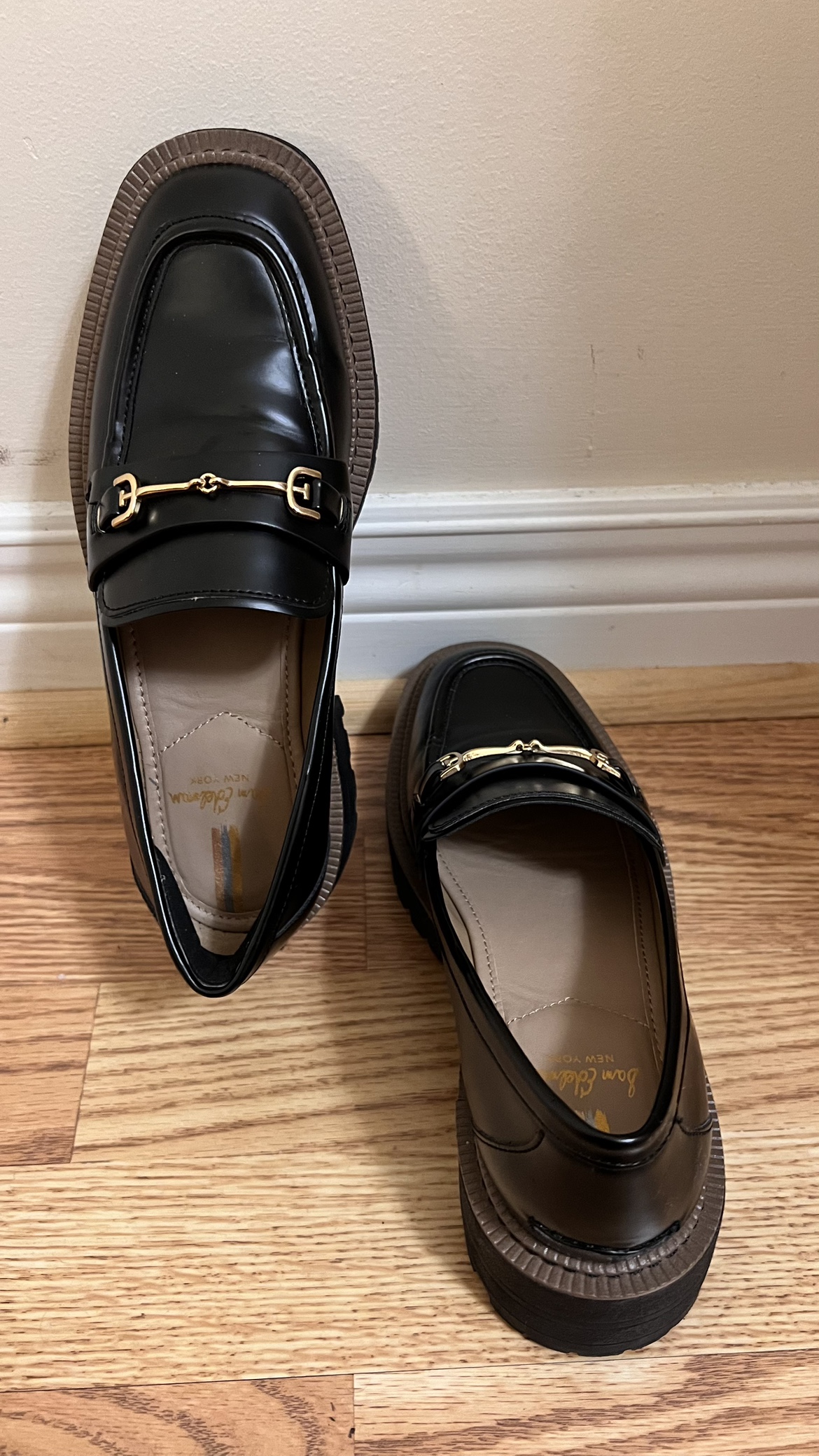 Women's leather shoe 6.5 image indicator(3)