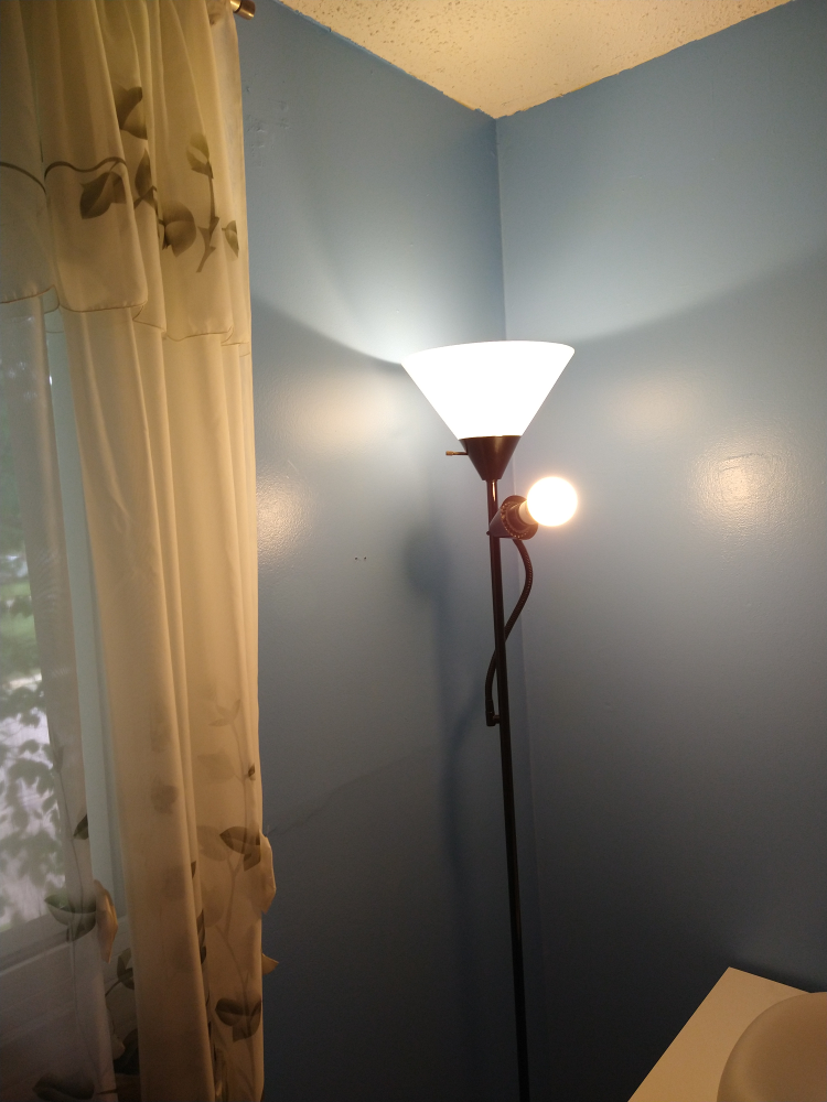 floor lamp