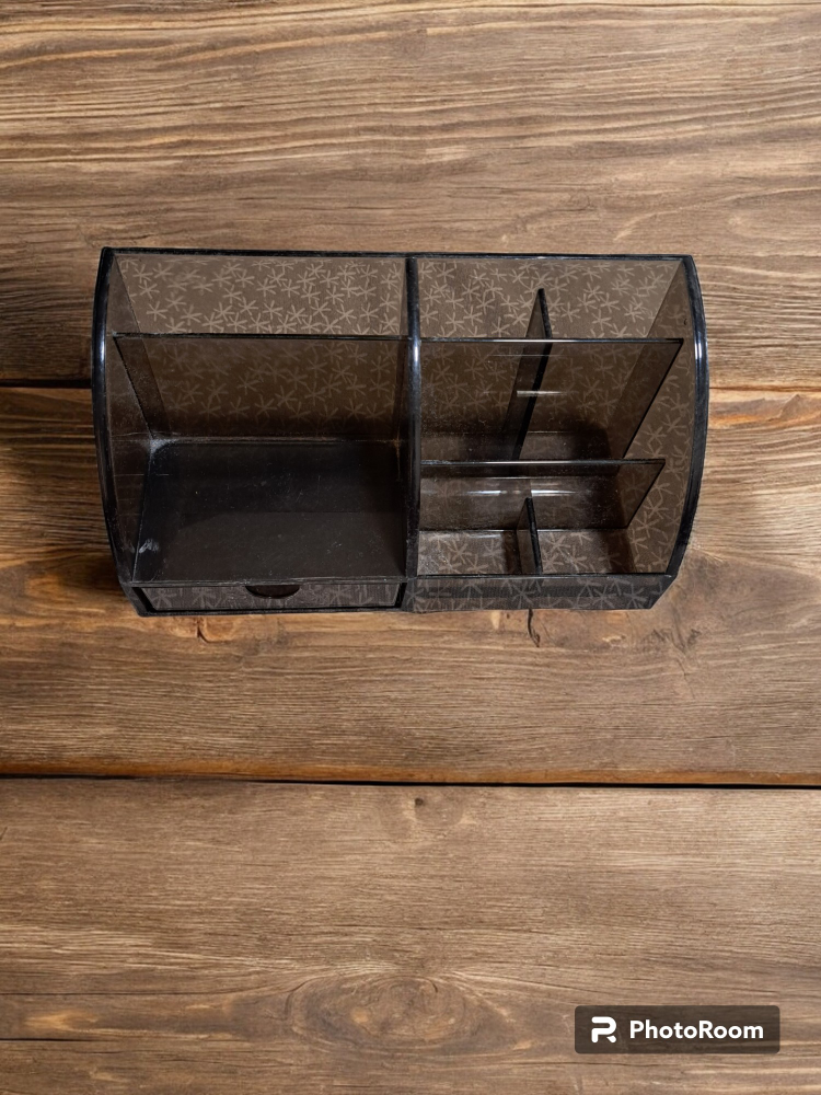 Desk Organizer thumbnail