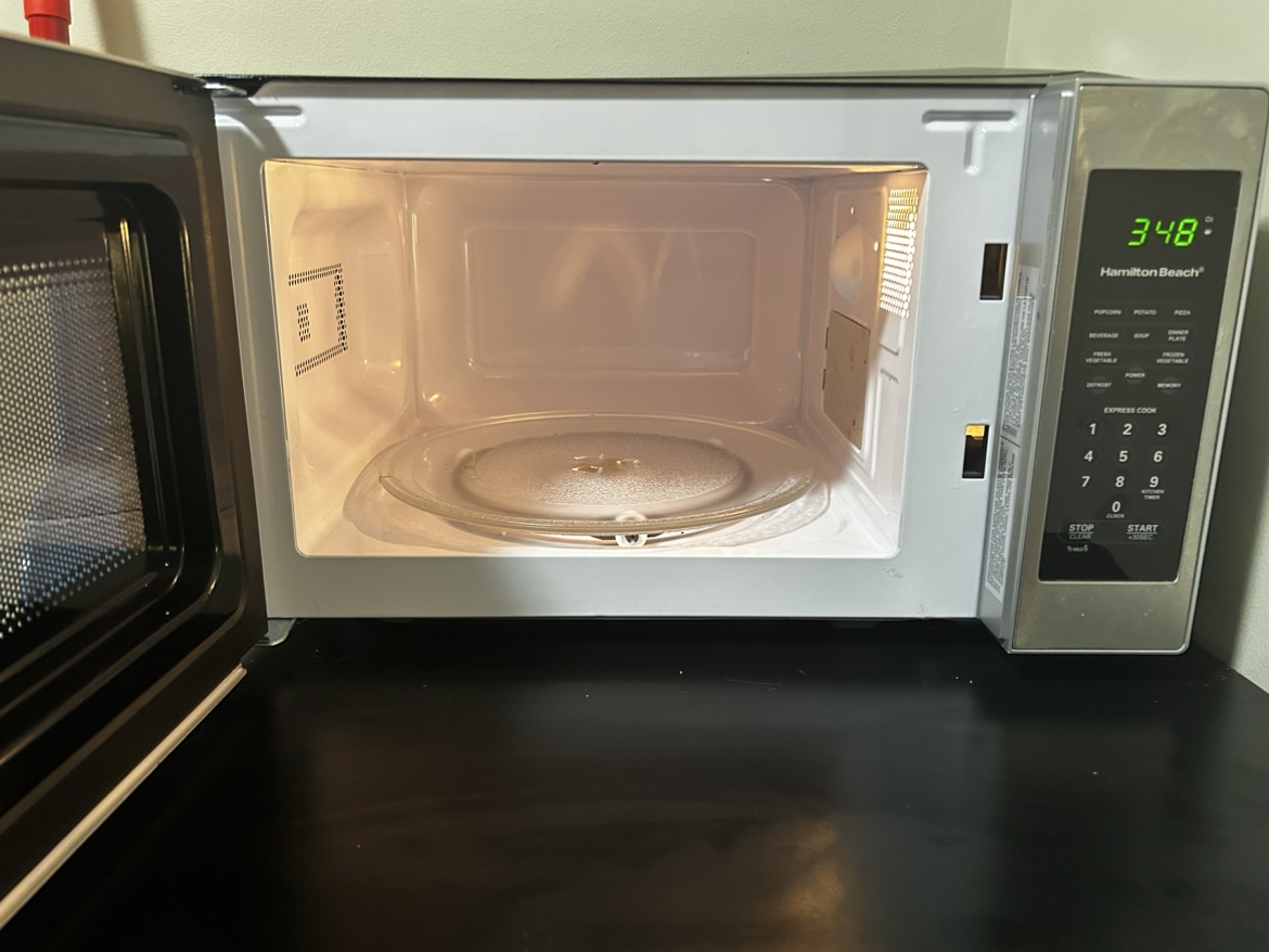 Microwave - photo 3