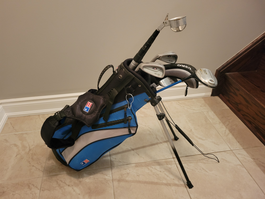 Kid's Golf Clubs Set (left handed) thumbnail