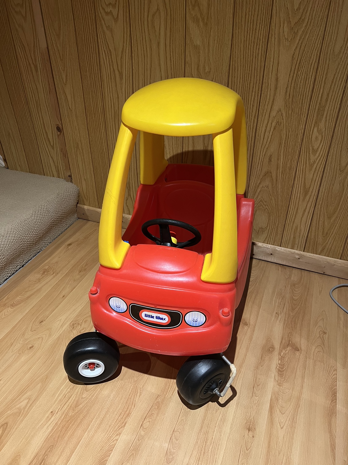 Little Tikes Cozy Coupe