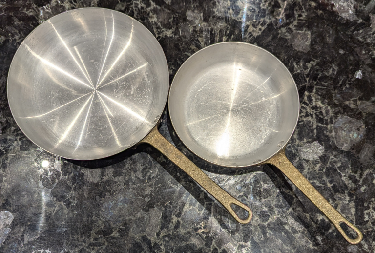 Vintage Copper Frying Pan Set