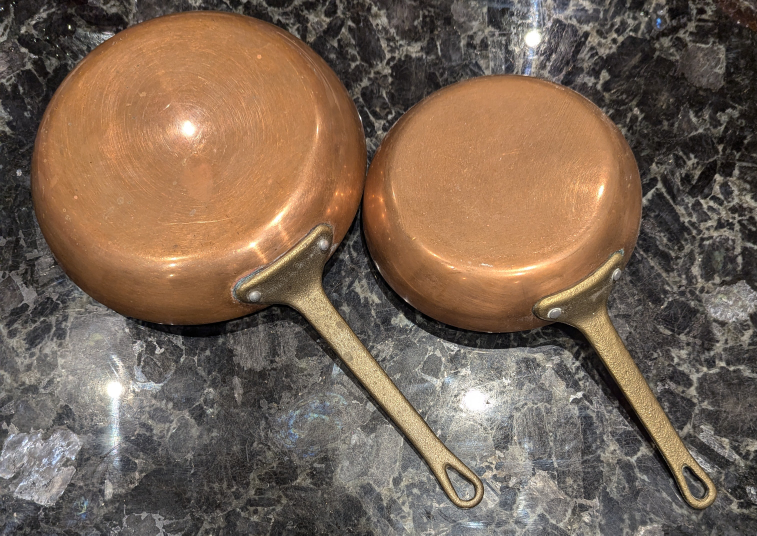 Vintage Copper Frying Pan Set image indicator(2)