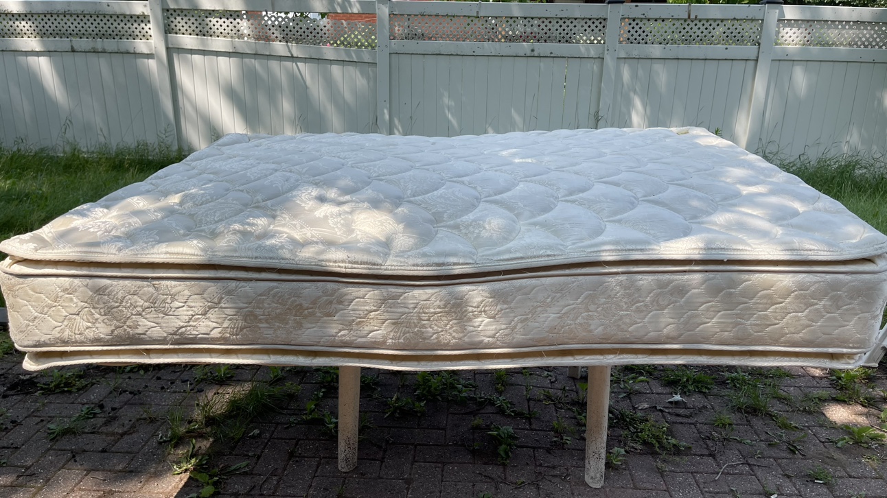Queen size mattress