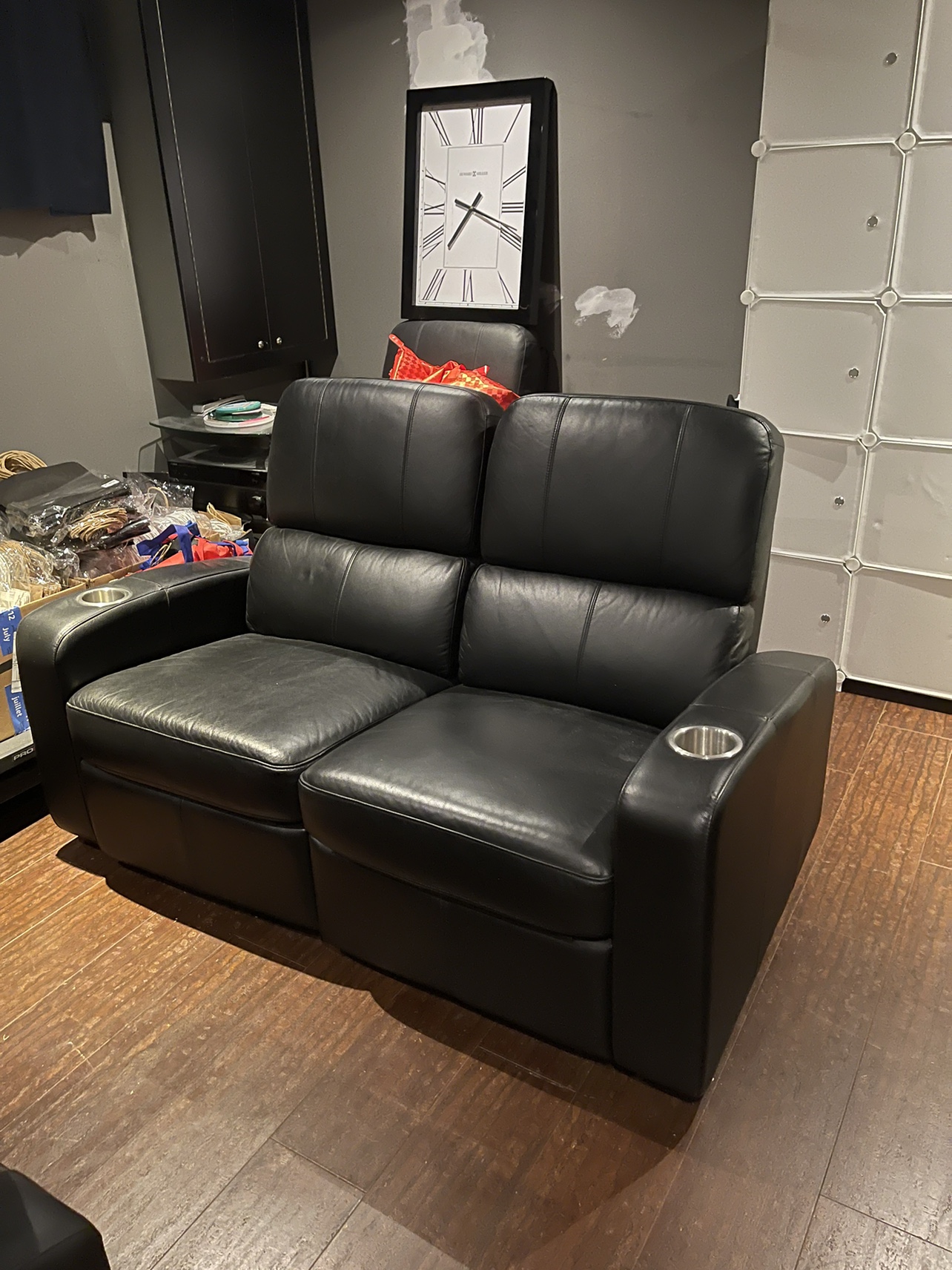 Genuine leather recliner love seats or sofa - photo 2