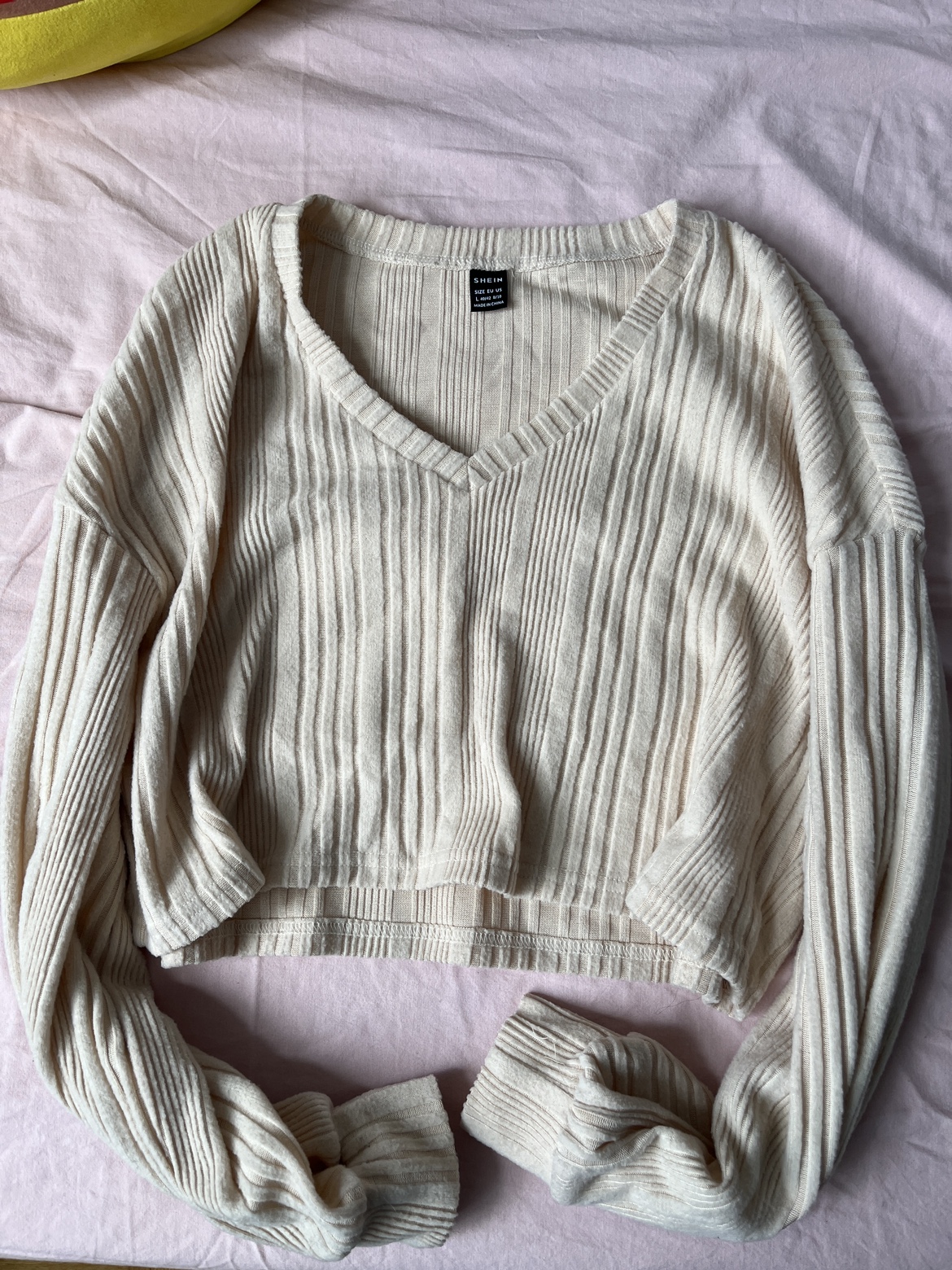Beige top thumbnail