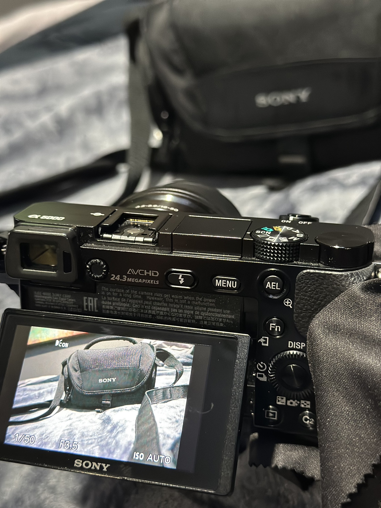 Sony A6000 mirrorless camera - photo 3