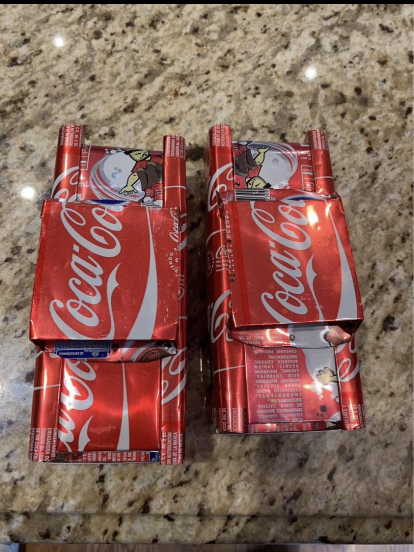 Set of 2 Vintage Coca Cola Classic Cars image indicator(3)