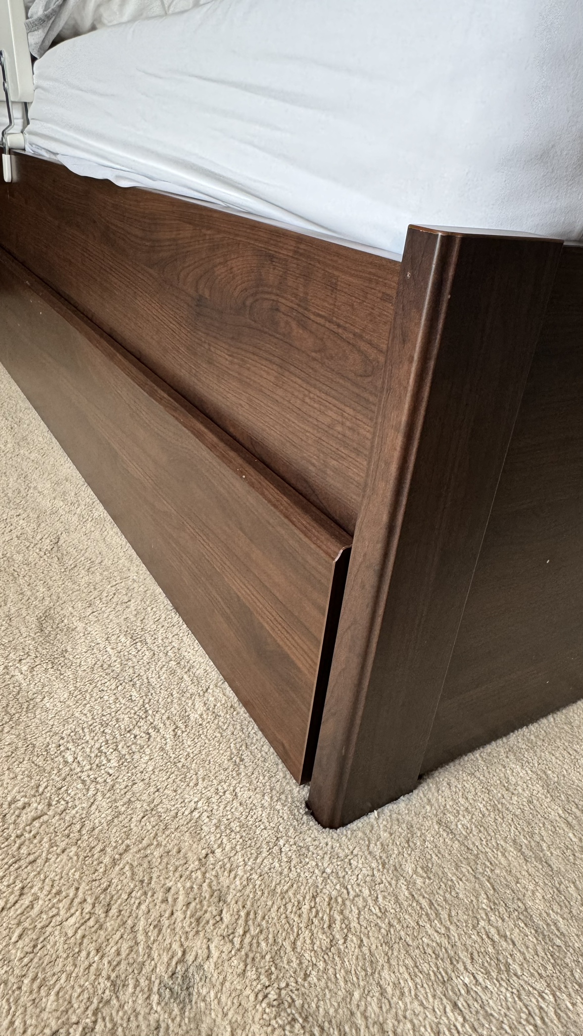 Songesang IKEA bed frame queen size with mattress and protector - photo 3