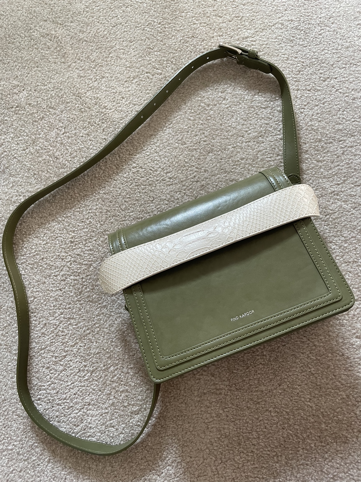 Find Kapoor Bag