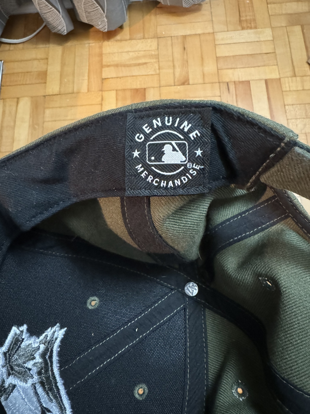 Toronto Blue Jays Hat - Adjustable image indicator(6)