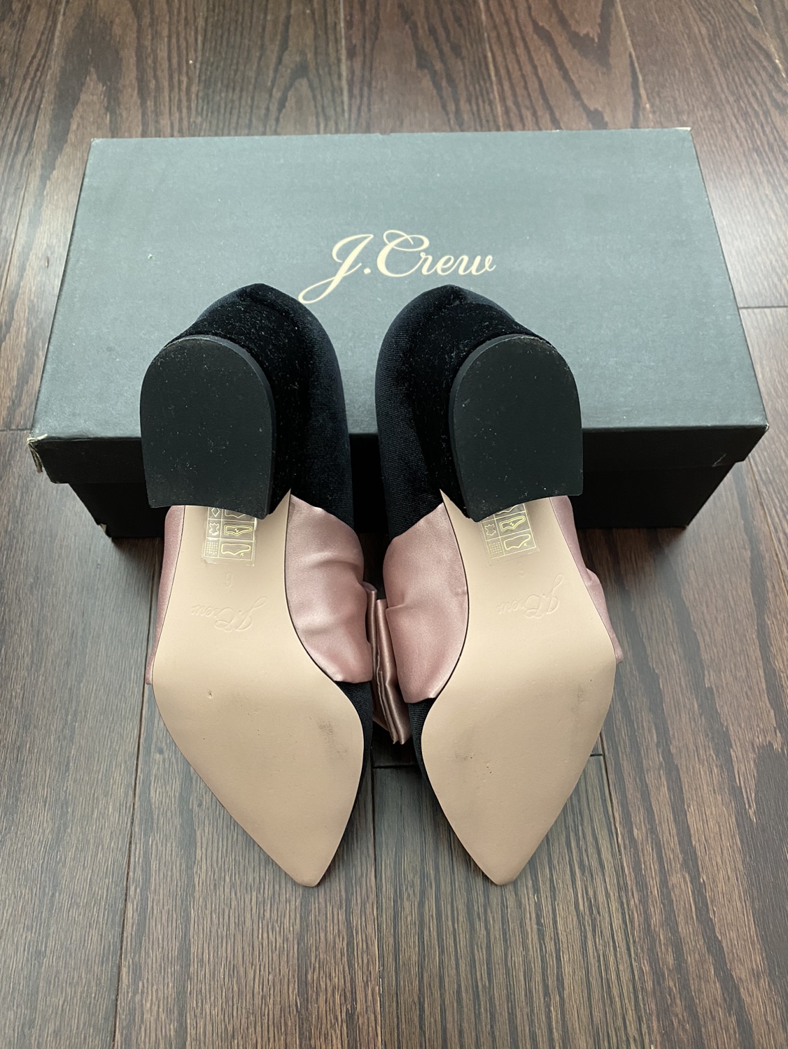 *New* J.CREW  Black Laney Velvet Pumps Heels Satin Bow Size 6 - photo 5