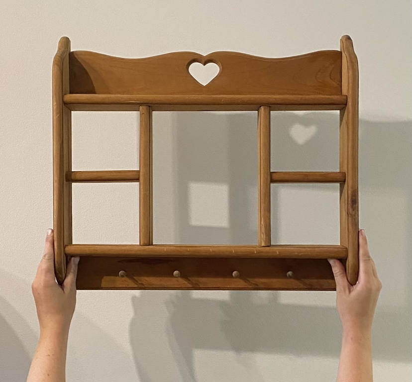 Adorable Vintage Shelf thumbnail