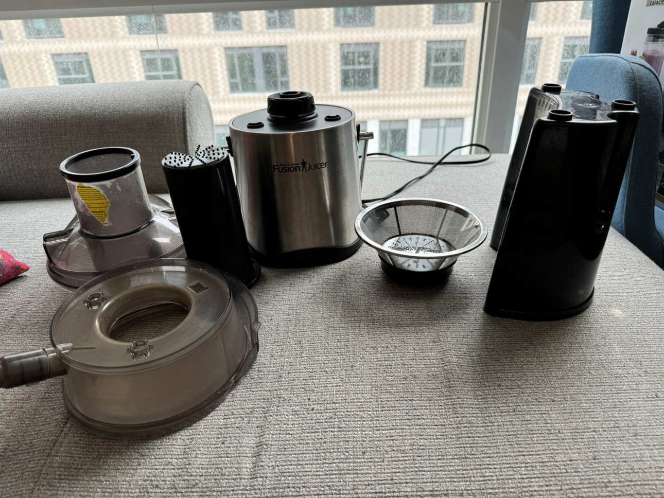 Fusion Juicer Professional. image indicator(2)