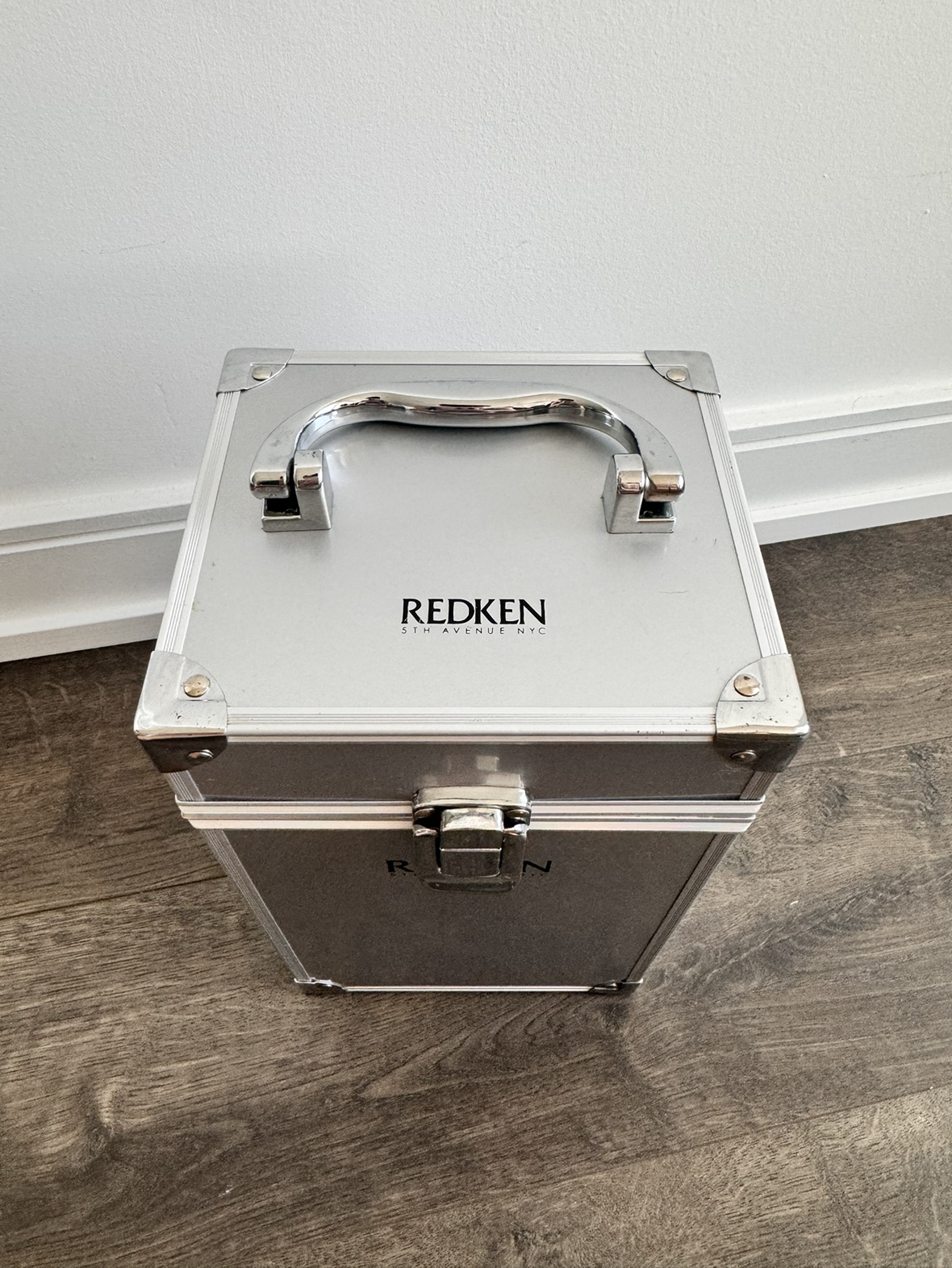 Redken 5th Avenue NY Travel Case Box - photo 4