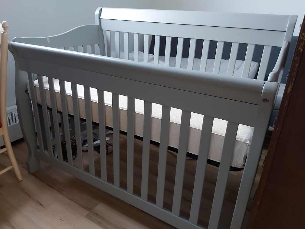 crib - photo 2