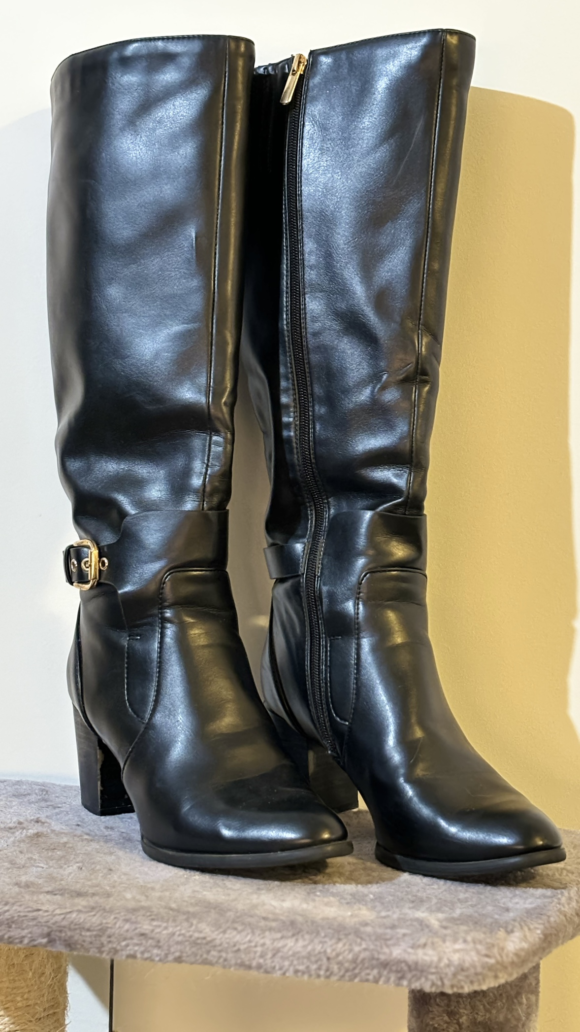 Kate Kanzier Women Black Leather zip up boots - photo 2
