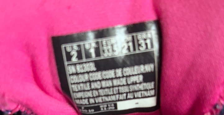 Skechers size 2 for girls image indicator(3)