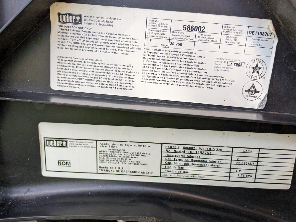 Reduced Large Weber BBQ 320 with Stand, Cover & Tank - photo 3