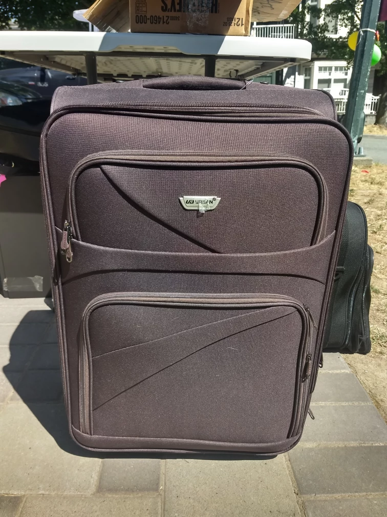 LUGGAGE