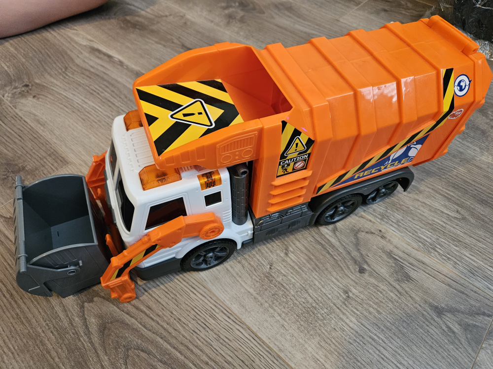 Recycling garbage truck toy thumbnail