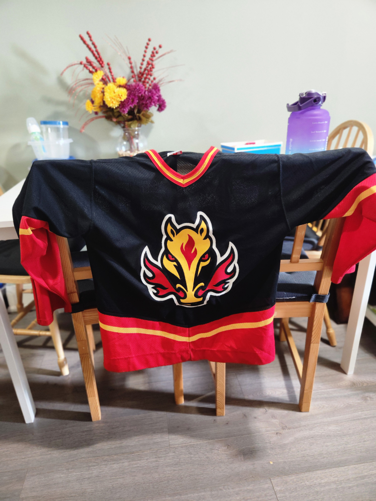 Vintage Calgary Flames Blasty Jersey thumbnail