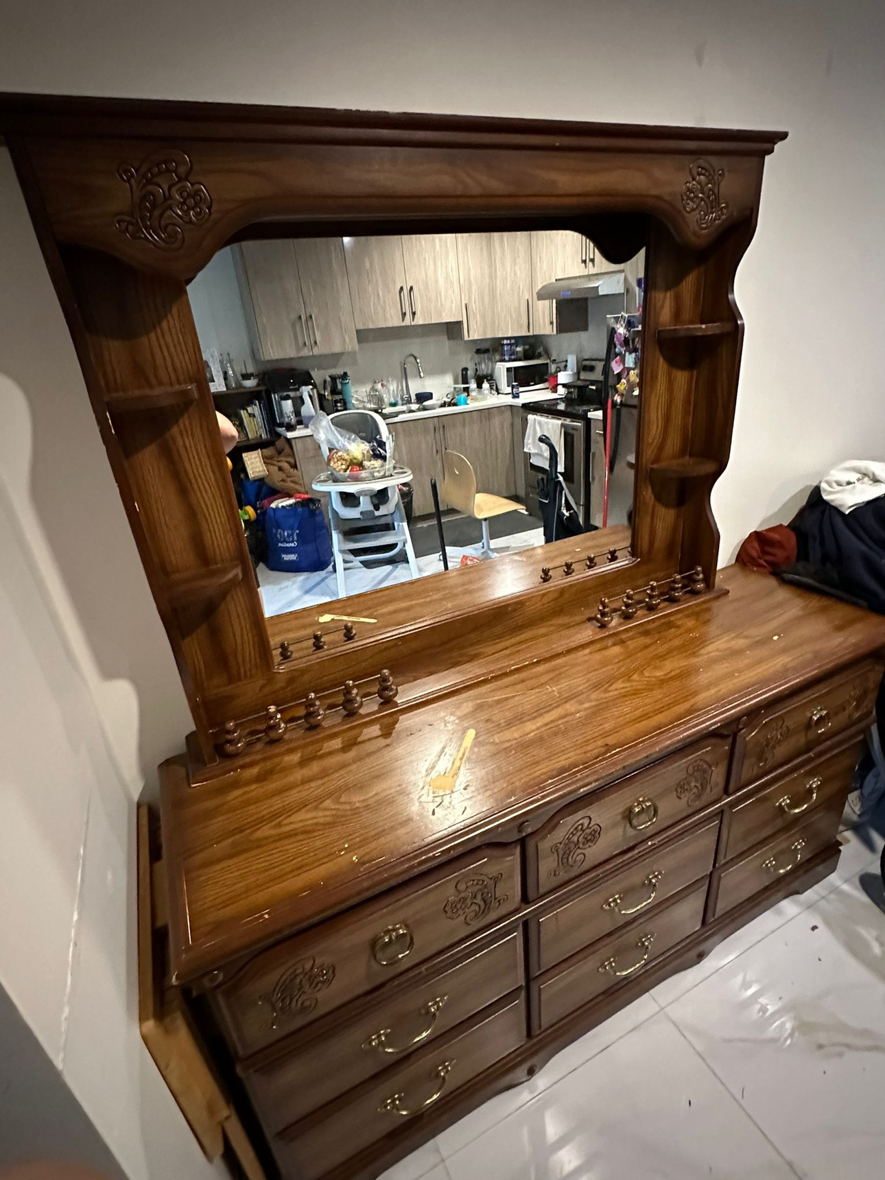 9 DRAWER DRESSER WITH MIRROR - photo 2
