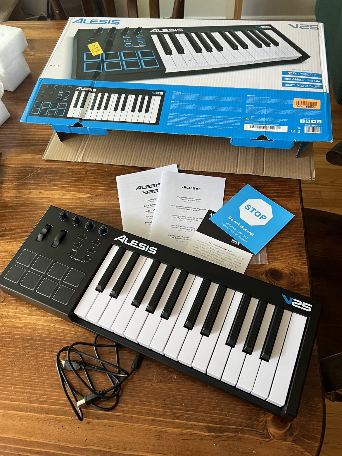 Alesis V25 25 Key MIDI Keyboard