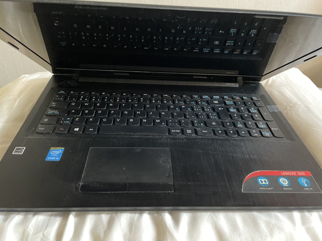 Laptop - photo 2