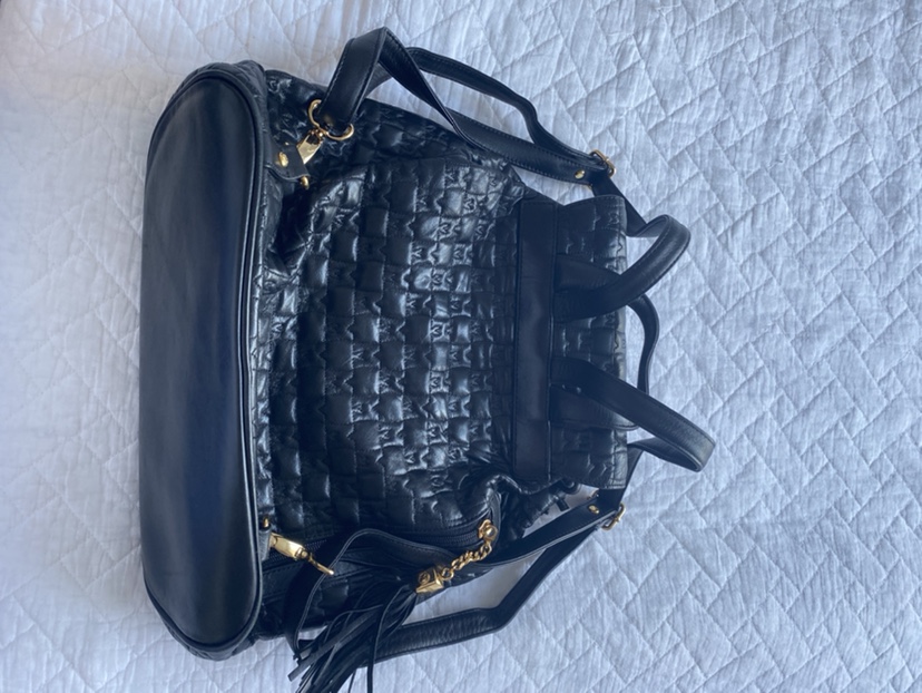 Metrocity leather backpack image indicator(2)