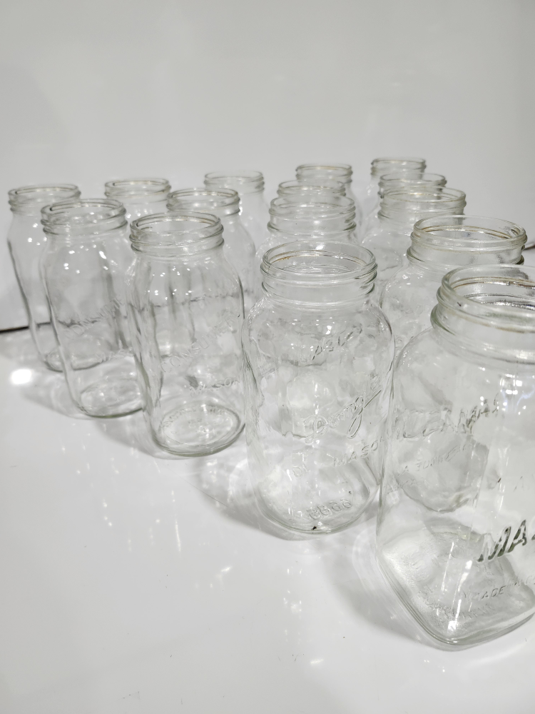 Set of 15  Mason Jars clean  32 Oz /946 ml  10/ 10 condition image indicator(2)