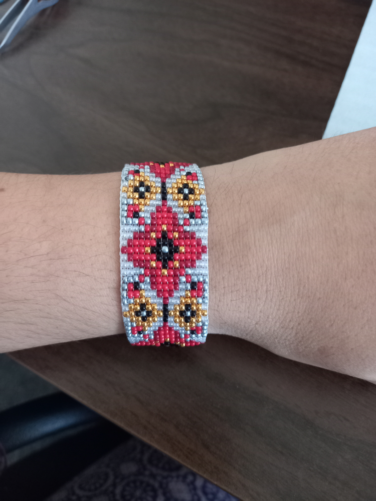 Handmade. Beaded bracelet. thumbnail
