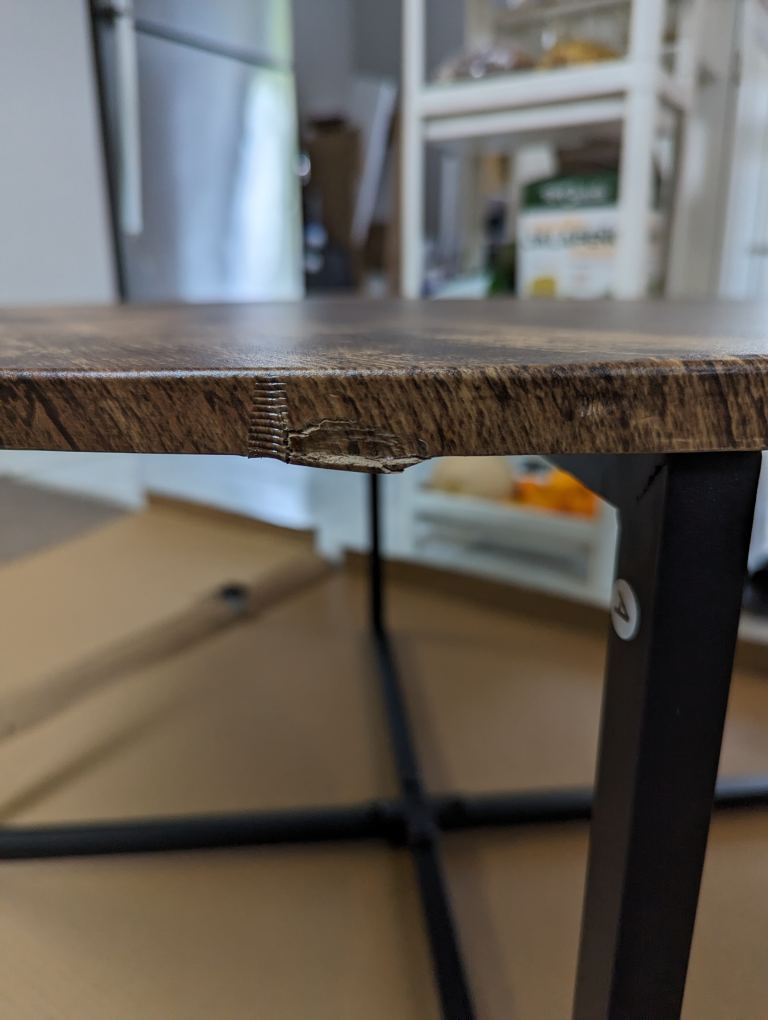 coffee table-Never used - photo 4