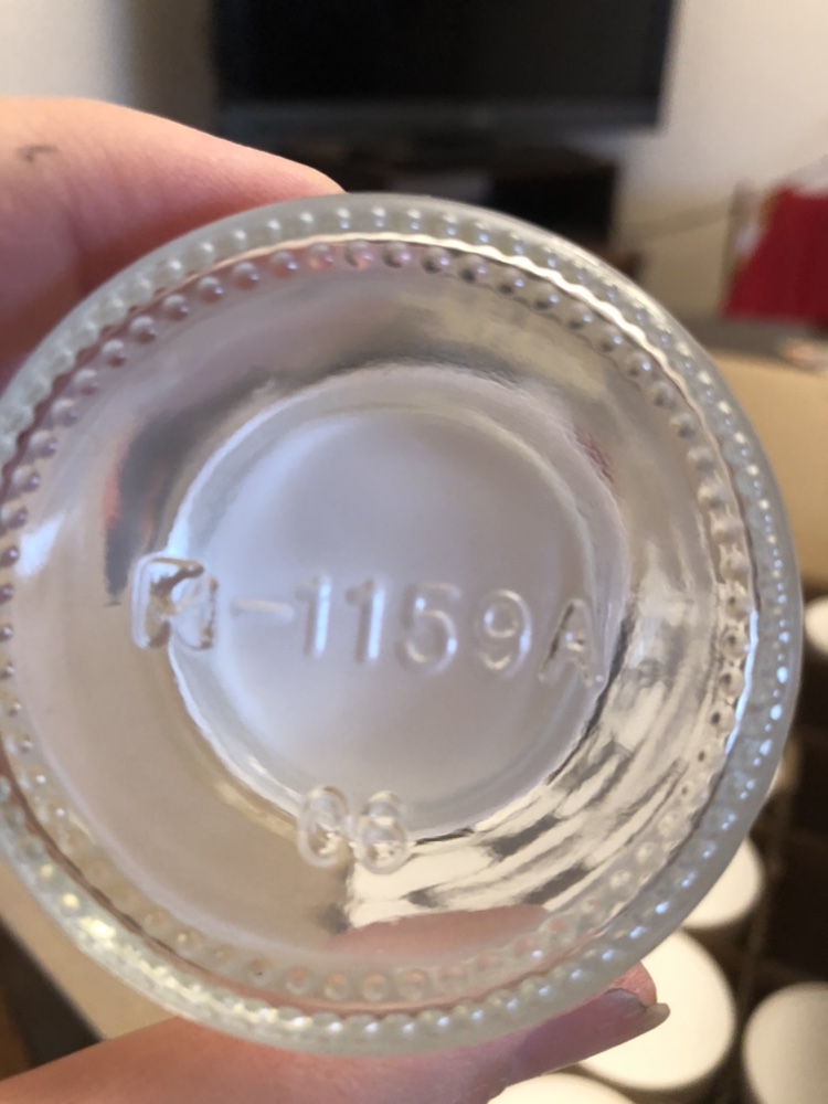 Tiny Jars w/ lids. 15x120ml. size for gift giving dried herbs image indicator(2)