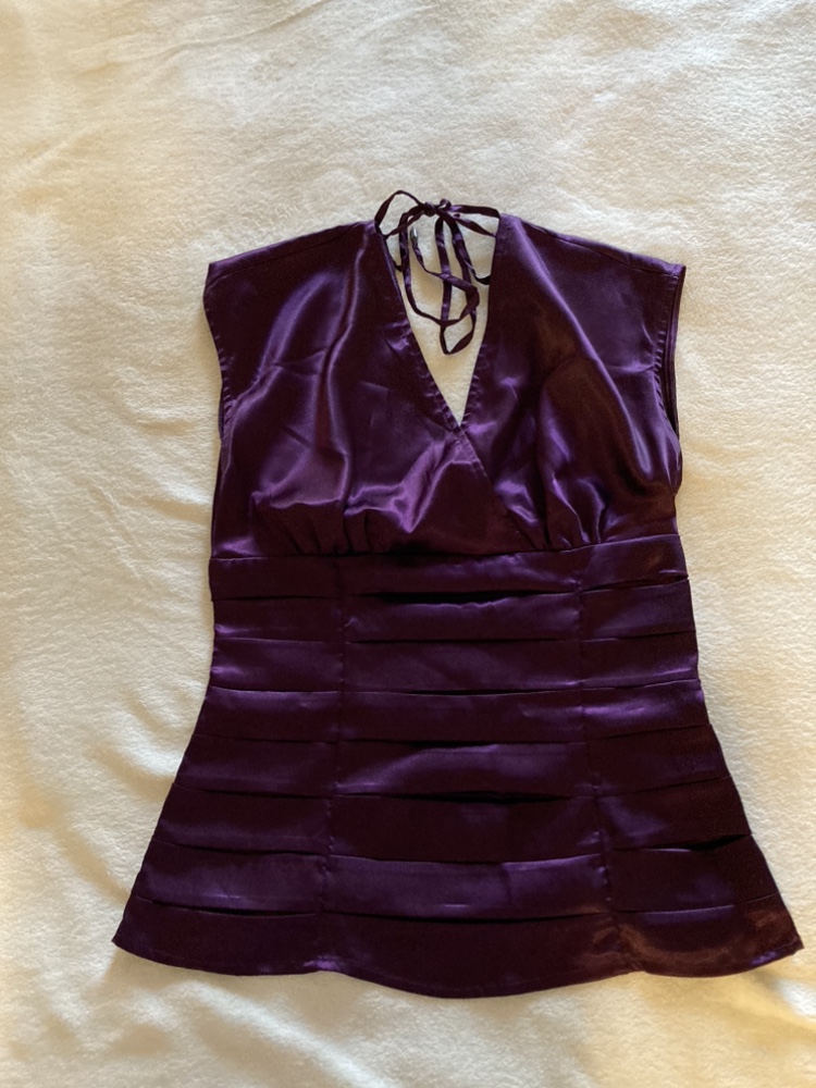 Pretty top .. #freecycle