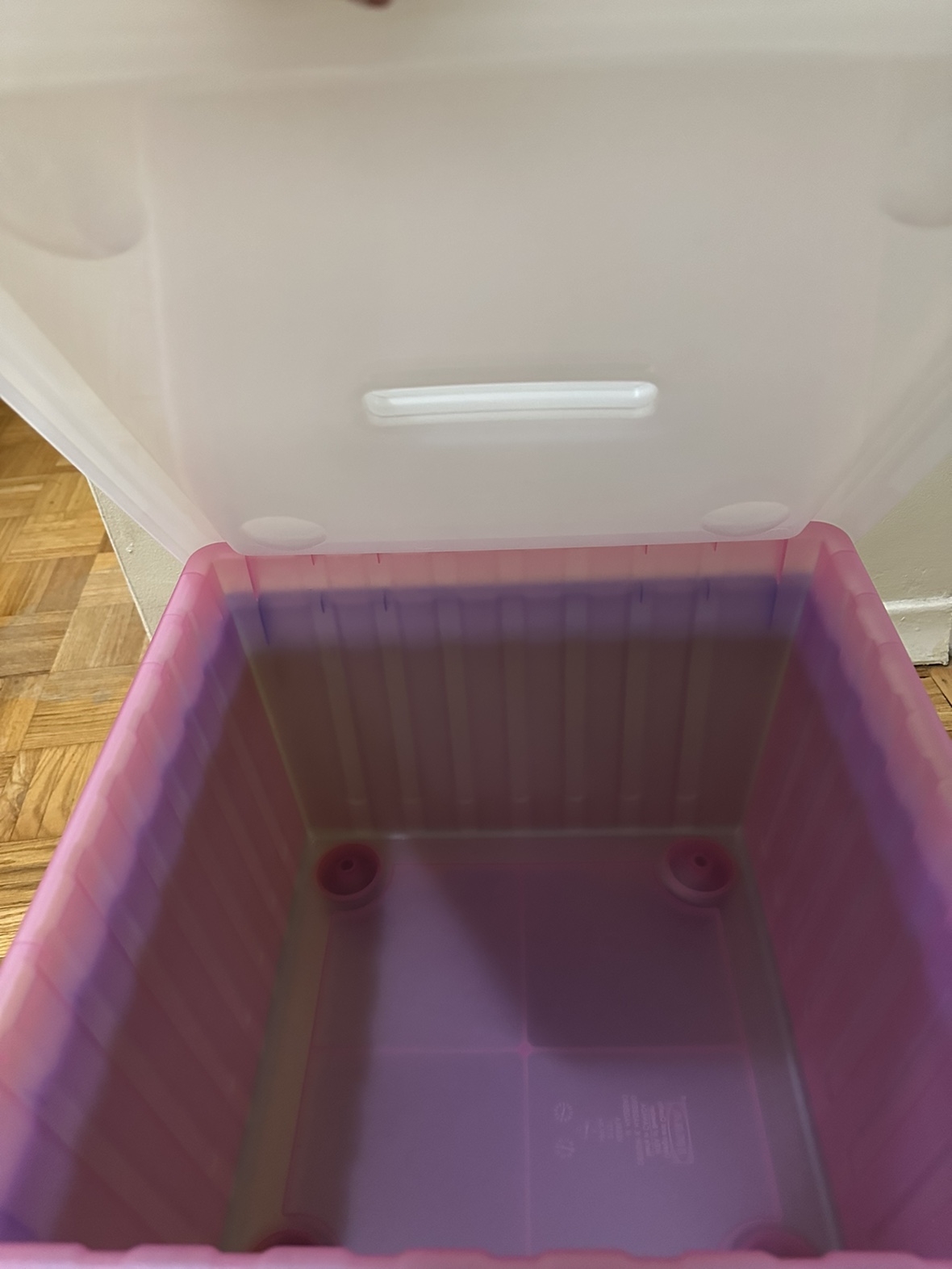 Storage crates - Ikea vessla with lids , must take all 3 - photo 3