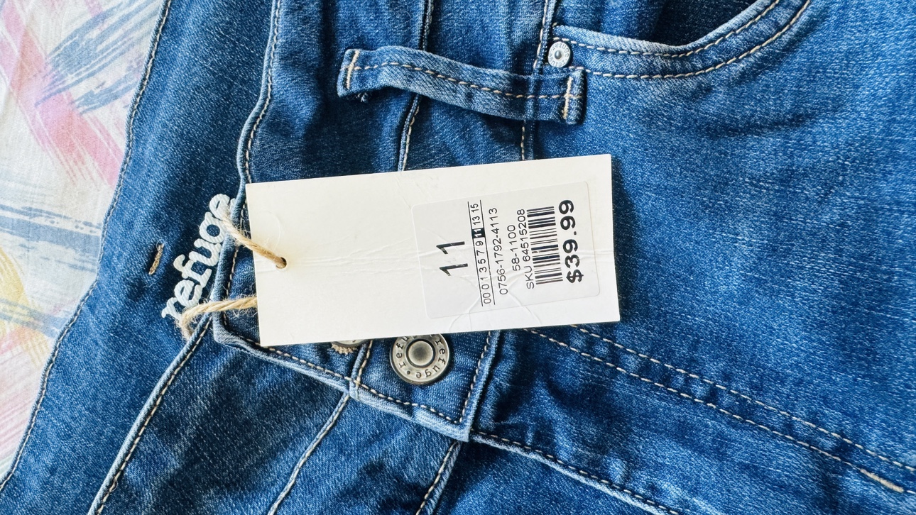 Brand new wome. size 11 high rise skinny jeans - photo 2