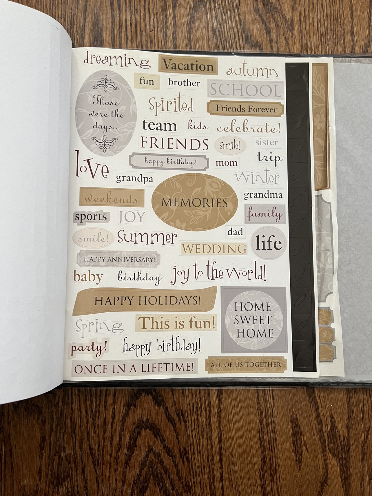 Scrapbook Kit - Brand New (still in plastic) image indicator(4)