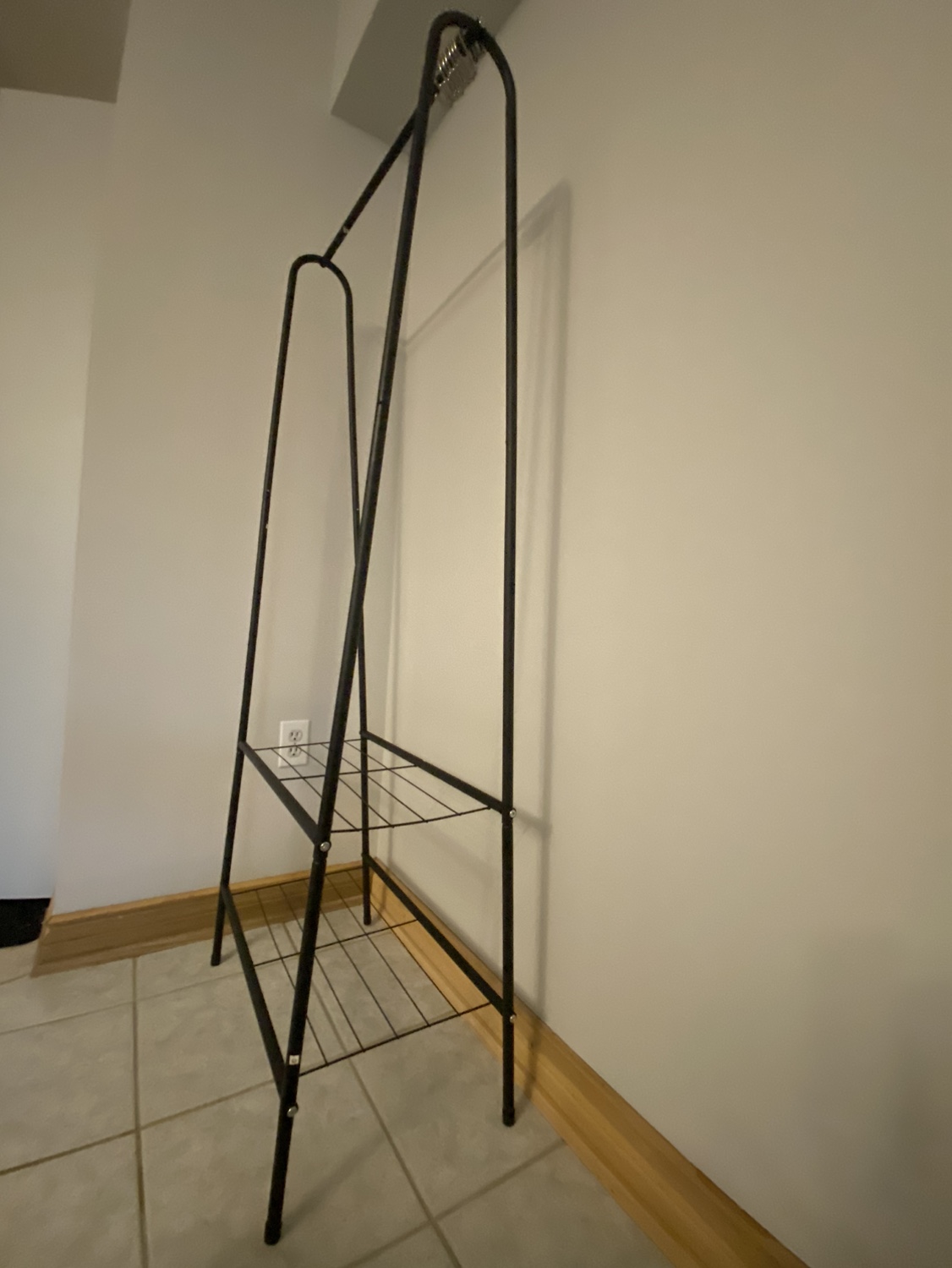 Clothes rack