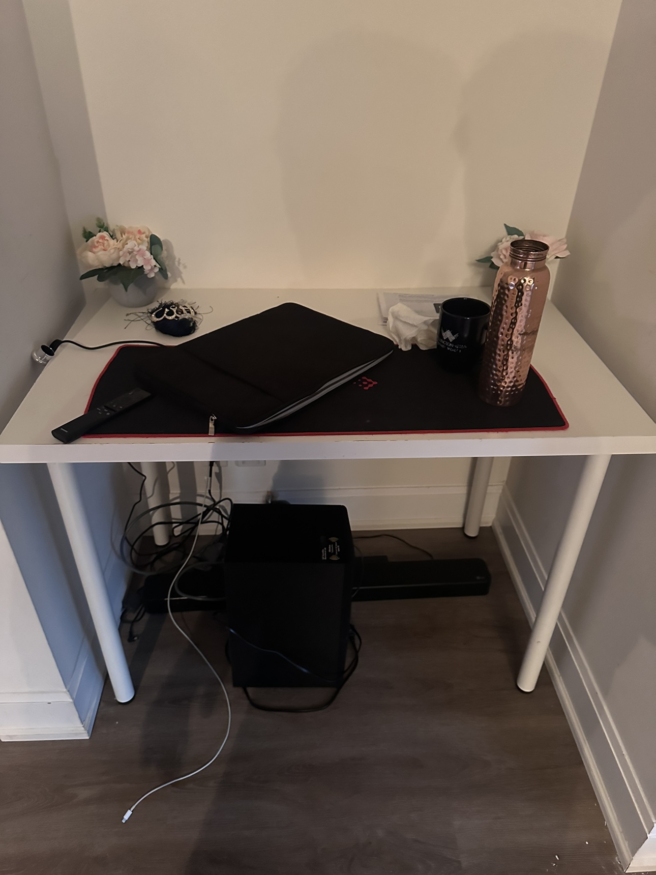 White Table - Moving out Sale