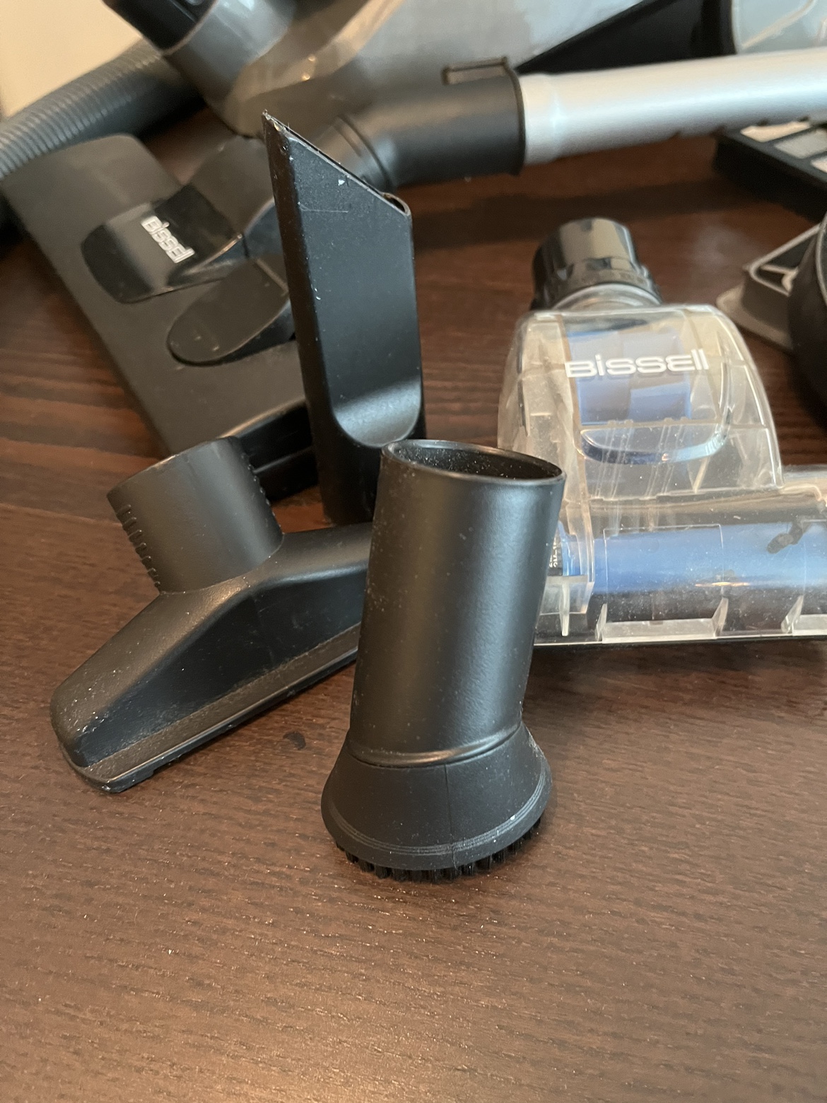 Bissell Vacuum Cleaner - photo 2