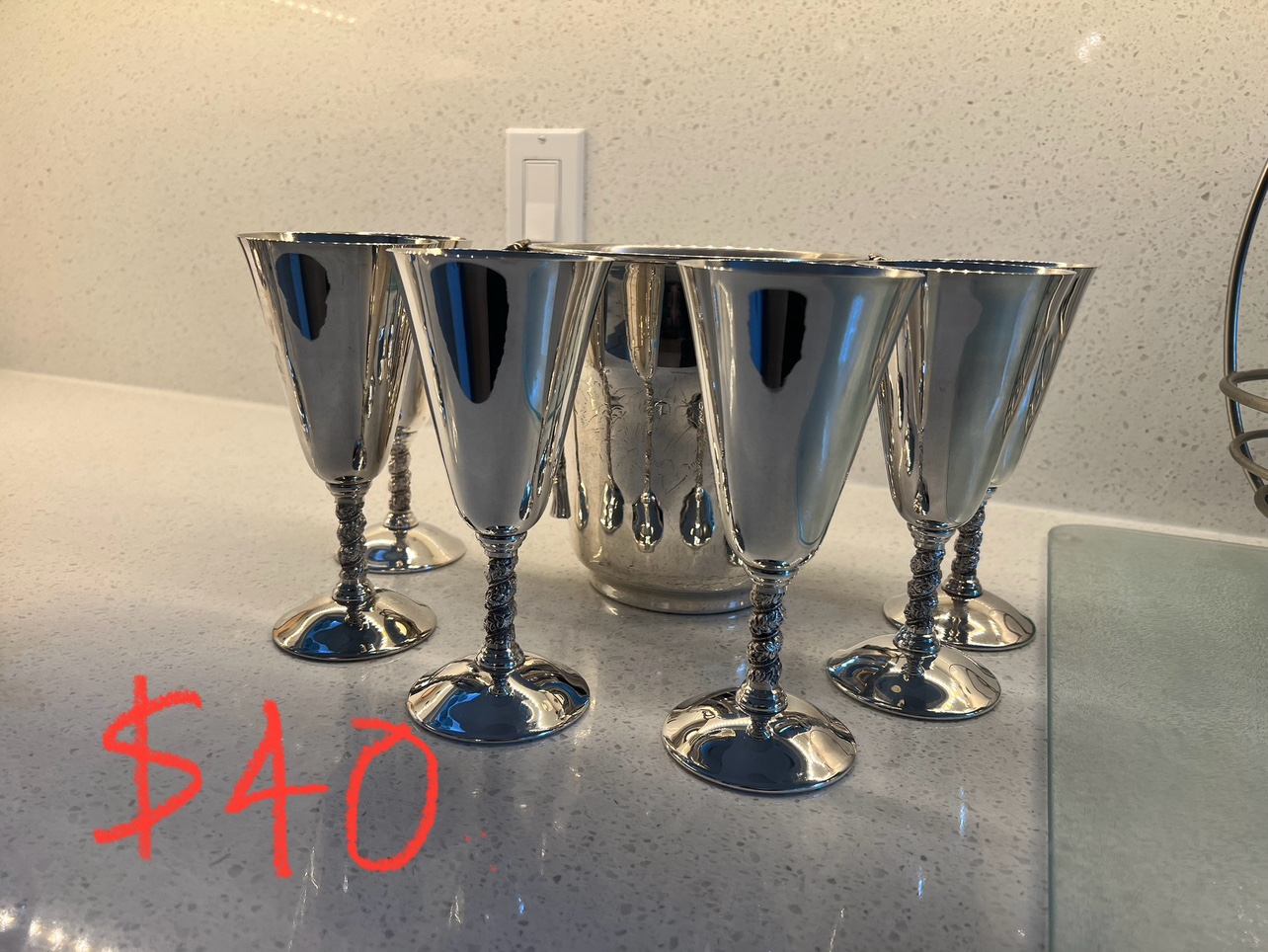 Silverware various pieces