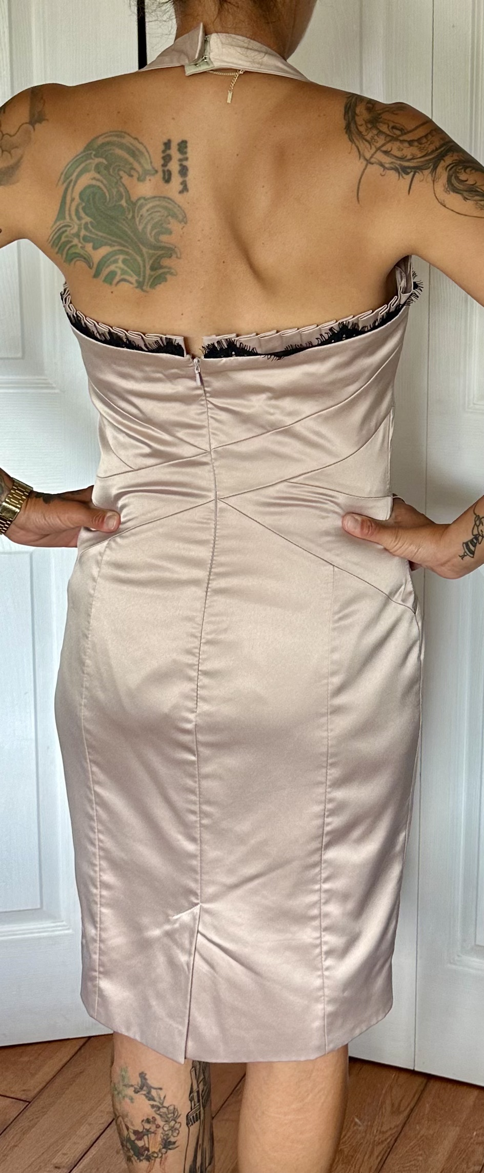 Cocktail Dress Halter Style image indicator(2)